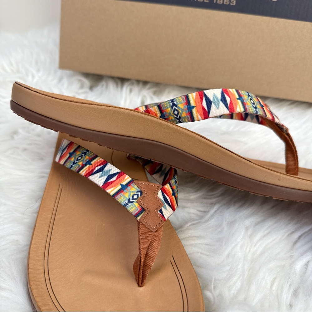 Pendleton Fire Legend Leather And Fabric Southwest Print Thong Sandals 8 NEW! - Picture 4 of 7